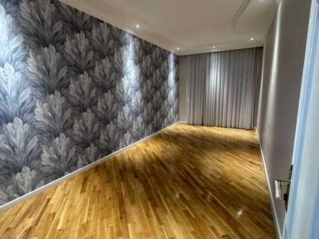 4 otaqlı mənzil, 160 m², İnşaatçılar: 360 000 ₼ 2