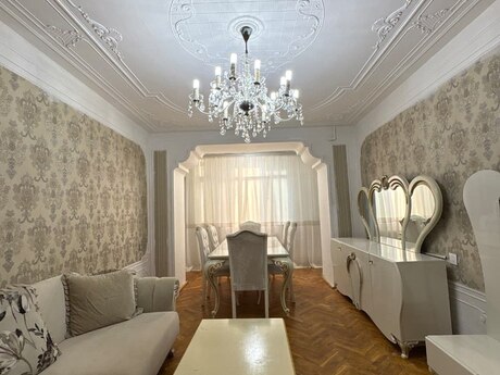 Kirayə 2 otaqlı mənzil, 70 m², Gənclik: 750 ₼/ay 3