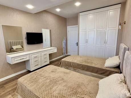 Kirayə 3 otaqlı mənzil, 115 m², Şah İsmayıl Xətai: 1 299 ₼/ay 3