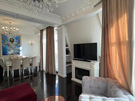 Объявление №6227154 - Баку, пос. Аг шехер, 3-комн., 120 м², 6/6 этаж