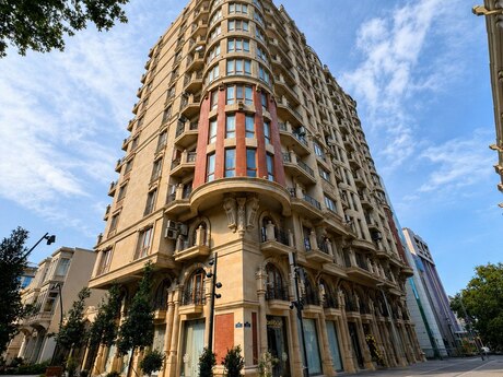 4 rooms · 204 m² · floor 8/12, Sahil