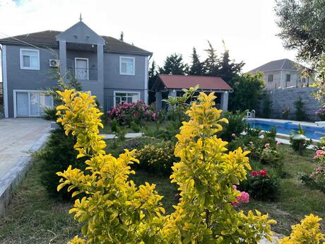 5 otaqlı həyət evi/bağ evi - Bilgəh q. - 220 m²