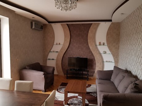 Объявление №6227364 - Баку, м. Элмляр Академиясы, 3-комн., 70 м², 4/4 этаж