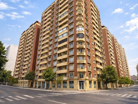 Объявление №6227456 - Баку, м. 28 мая, 5-комн., 390 м², 15/15 этаж