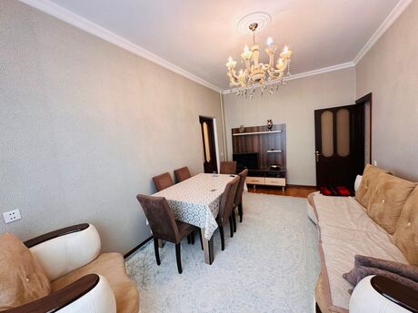 2-комн. вторичка - м. Насими - 70 м²
