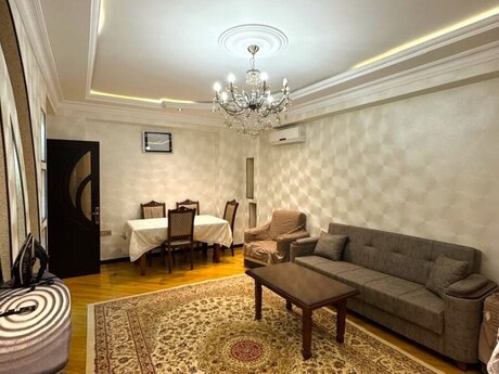 3 otaqlı yeni tikili - 28 May m. - 100 m²