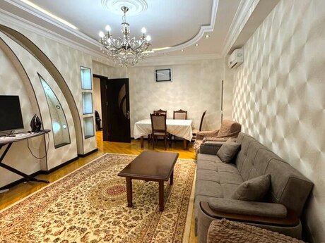 3 otaqlı yeni tikili - 28 May m. - 100 m²