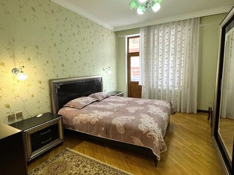 3 otaqlı mənzil, 100 m², 28 May: 295 000 ₼ 5