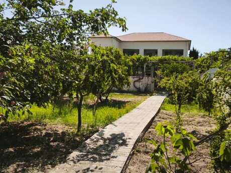 3 otaqlı həyət evi, 190 m², Novxanı: 170 000 ₼ 2