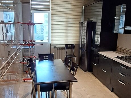 Объявление №6228211 - Баку, м. Низами, 5-комн., 175 м², 6/12 этаж