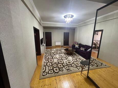 4 otaqlı mənzil, 140 m², Nizami: 265 000 ₼ 3