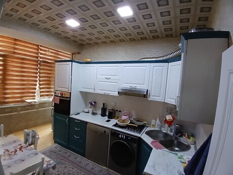 4 otaqlı yeni tikili - Xalqlar Dostluğu m. - 140 m²