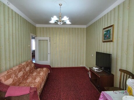3-комн. вторичка - пос. М. Расулзаде - 80 м²