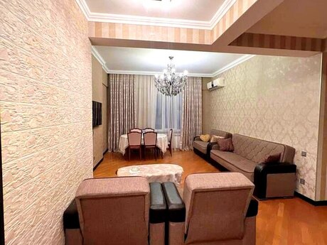 Elan №6228419 - Bakı, 28 May m., 3 otaqlı, 105.5 m², 9/15 mərtəbə