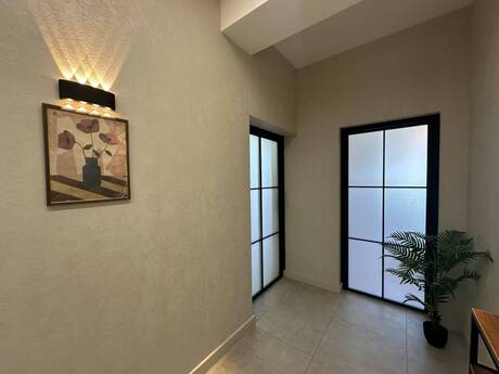 2-комн. новостройка - м. Элмляр Академиясы - 63 м²