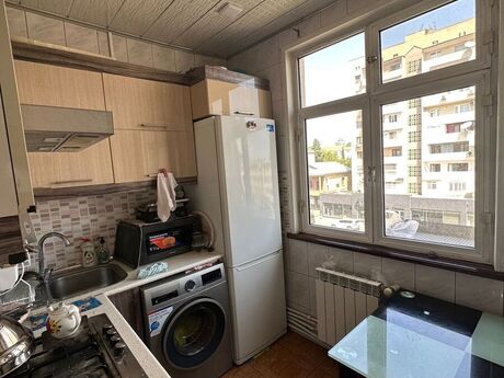 2 otaqlı köhnə tikili - Gənclik m. - 60 m²