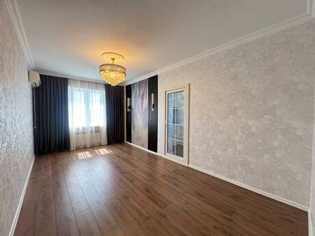 3 otaqlı köhnə tikili - Əhmədli q. - 65 m²