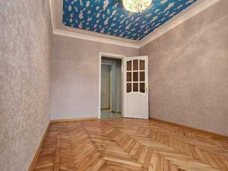Elan №6228664 - Bakı, Elmlər Akademiyası m., 2 otaqlı, 60 m², 3/9 mərtəbə