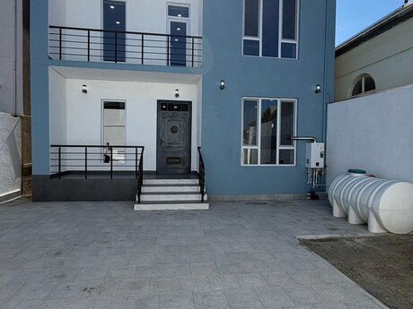 5 otaqlı həyət evi, 140 m², Binə: 148 000 ₼ 2