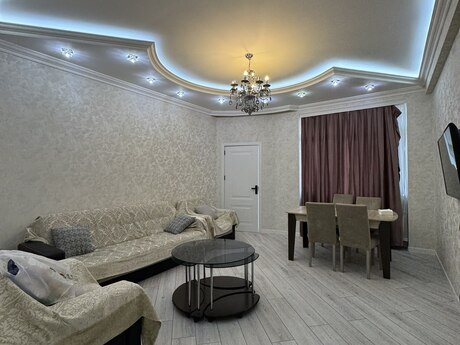 Elan №6228784 - Bakı, İnşaatçılar m., 2 otaqlı, 75 m², 2/17 mərtəbə