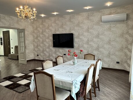 Kirayə 3 otaqlı mənzil, 215 m², Nizami: 1 800 ₼/ay 2