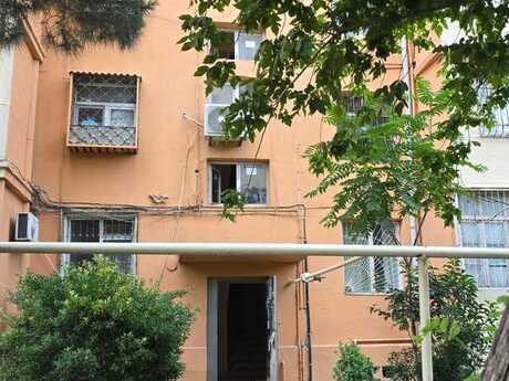 Elan №6229183 - Bakı, Qara Qarayev m., 2 otaqlı, 42 m², 1/5 mərtəbə