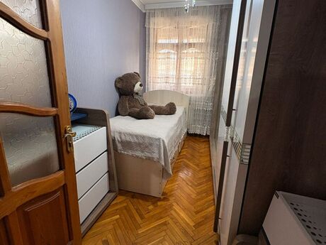 Продаётся 3-комнатная квартира в старом фонде, Memar Əcəmi, 75 м², 185 000 AZN, фото 4 / 10