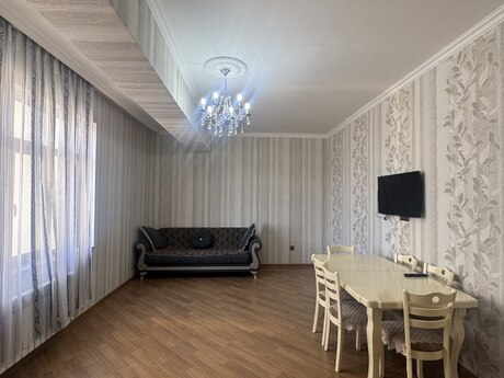 Bayılda 2 otaqlı yeni tikili mənzil kirayə verilir, 85 m², 700 AZN/ay, şəkil 3 / 12