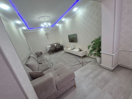 7-ci mikrorayonda 3 otaqlı köhnə tikili mənzil satılır, 90 m², 255 000 AZN, şəkil 3 / 12