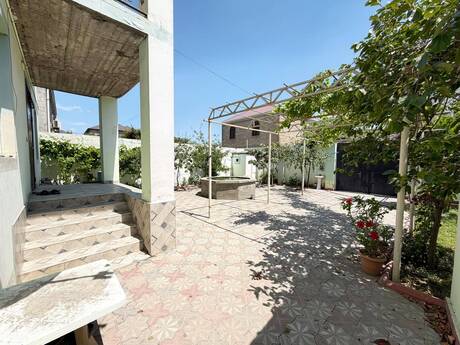 5 otaqlı həyət evi, 189 m², Binə: 160 000 ₼ 4