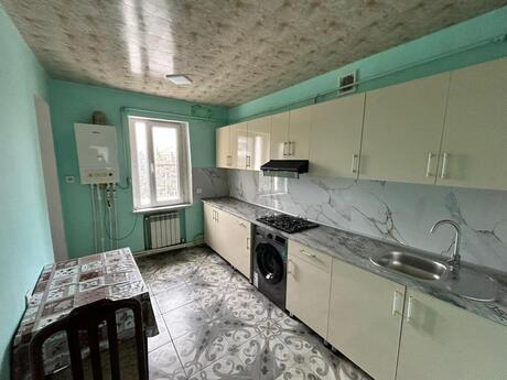 Elan №6230083 - Bakı, 8-ci mikrorayon q., 3 otaqlı, 70 m², 4/5 mərtəbə