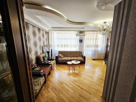 3 otaqlı mənzil, 110 m², İnşaatçılar: 230 000 ₼ 3