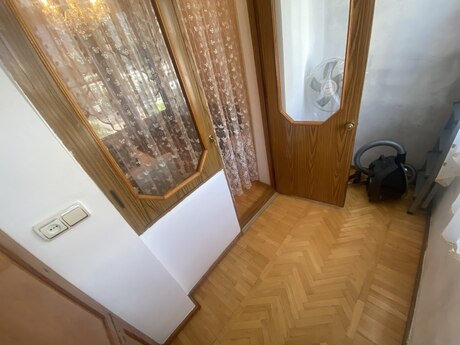 м. Ази Асланов