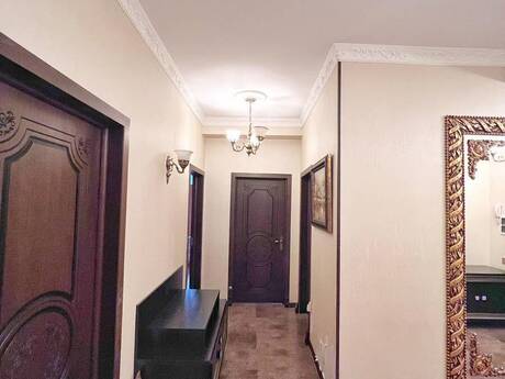 3 otaqlı mənzil, 110 m², İnşaatçılar: 335 000 ₼ 3