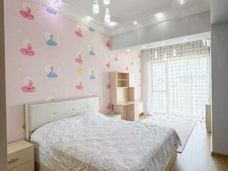 Elan №6230440 - Bakı, Şah İsmayıl Xətai m., 4 otaqlı, 185 m², 18/20 mərtəbə
