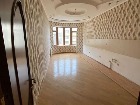 3 otaqlı mənzil, 147 m², Nizami: 450 000 ₼ 5