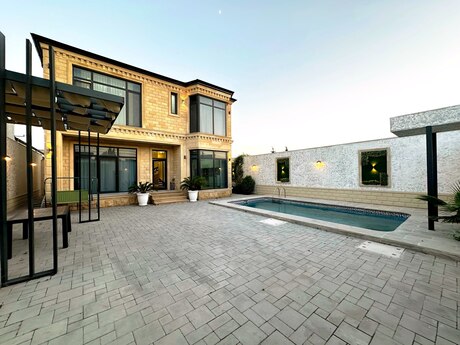 4 otaqlı həyət evi, 200 m², Mərdəkan: 365 000 ₼ 2