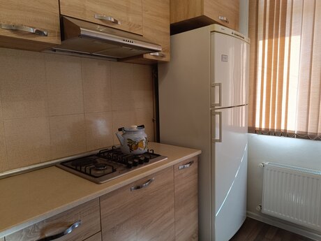 1 otaqlı yeni tikili - Elmlər Akademiyası m. - 45 m²