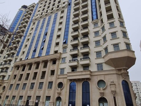 4 otaqlı mənzil, 242 m², 28 May: 678 000 ₼ 2