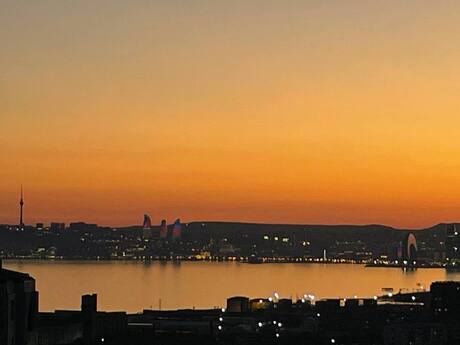 4 otaqlı yeni tikili - Həzi Aslanov m. - 155 m²