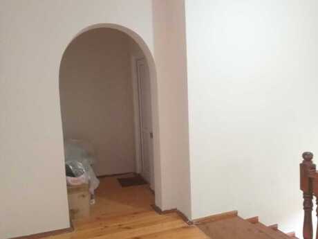 4 otaqlı həyət evi, 200 m², Görədil: 155 000 ₼ 4