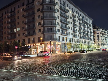 Elan №6231526 - Bakı, Ağ şəhər q., 3 otaqlı, 150 m², 4/8 mərtəbə