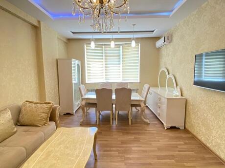Elan №6231596 - Bakı, Elmlər Akademiyası m., 2 otaqlı, 90 m², 4/17 mərtəbə