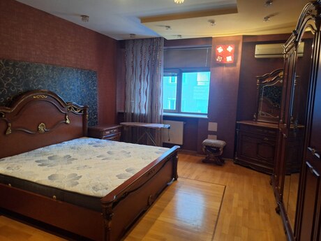 4 otaqlı mənzil, 220 m², 28 May: 510 000 ₼ 3