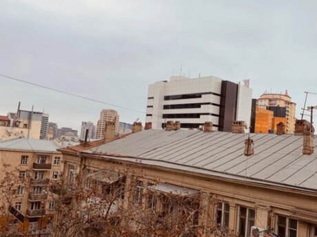 Elan №6231792 - Bakı, 28 May m., 3 otaqlı, 80 m², 5/5 mərtəbə