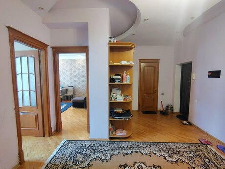 Elan №6231836 - Bakı, Nərimanov r., 2 otaqlı, 100 m², 4/16 mərtəbə