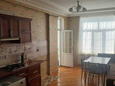 Elan №6231892 - Bakı, Yeni Yasamal q., 3 otaqlı, 110 m², 14/17 mərtəbə