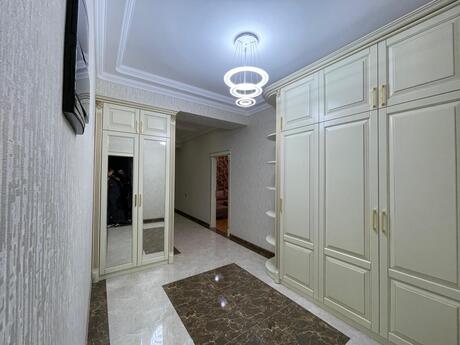 Elan №6232132 - Bakı, İnşaatçılar m., 3 otaqlı, 120 m², 16/19 mərtəbə