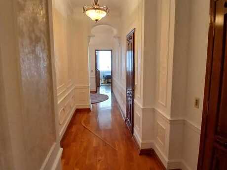 4-room apartment for rent, 180 m², 28 May: 1 300 ₼/mo 4