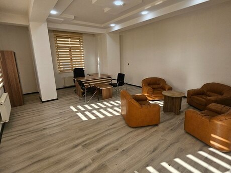 Elan №6232423 - Bakı, Nizami m., 2 otaqlı, 95 m²